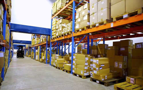 物流中心倉(cāng)儲(chǔ)地面的地坪解決方案